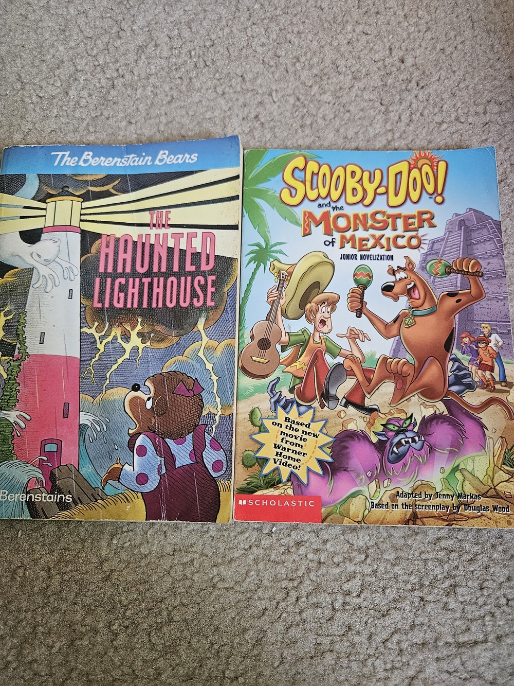 Scholastic Scooby-Doo! The Monster of Mexico - And The Berenstain Bears